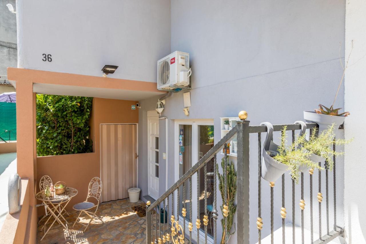 スプリトDalmatian 230M2 With Pool And Garden Near The Old Town For Familiesアパートメント エクステリア 写真