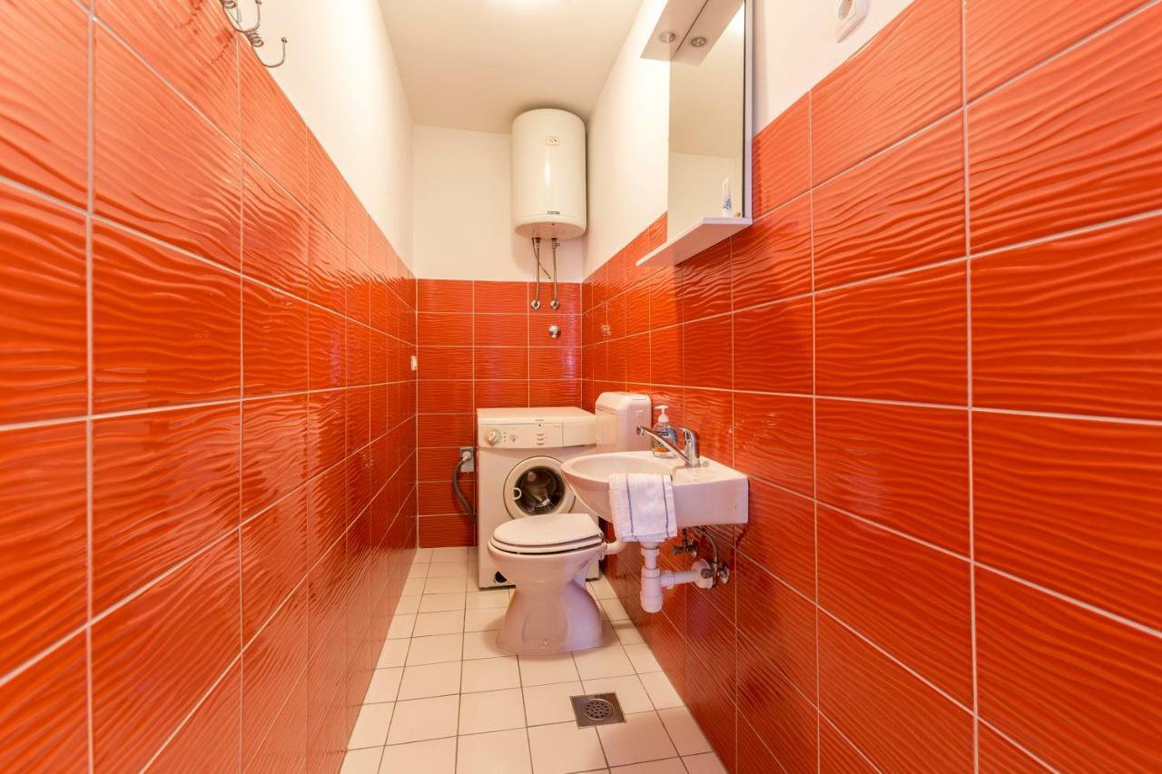 スプリトDalmatian 230M2 With Pool And Garden Near The Old Town For Familiesアパートメント エクステリア 写真
